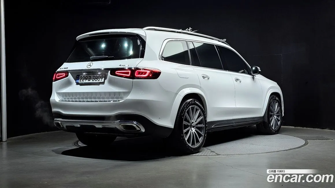 Mercedes-Benz GLS-Class — фото 4