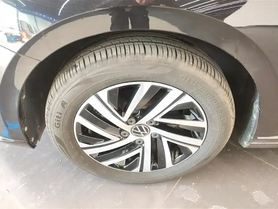 Volkswagen Lavida 2023 из CN, фото 10
