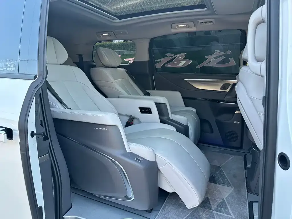Buick GL8 2025 из CN, фото 7
