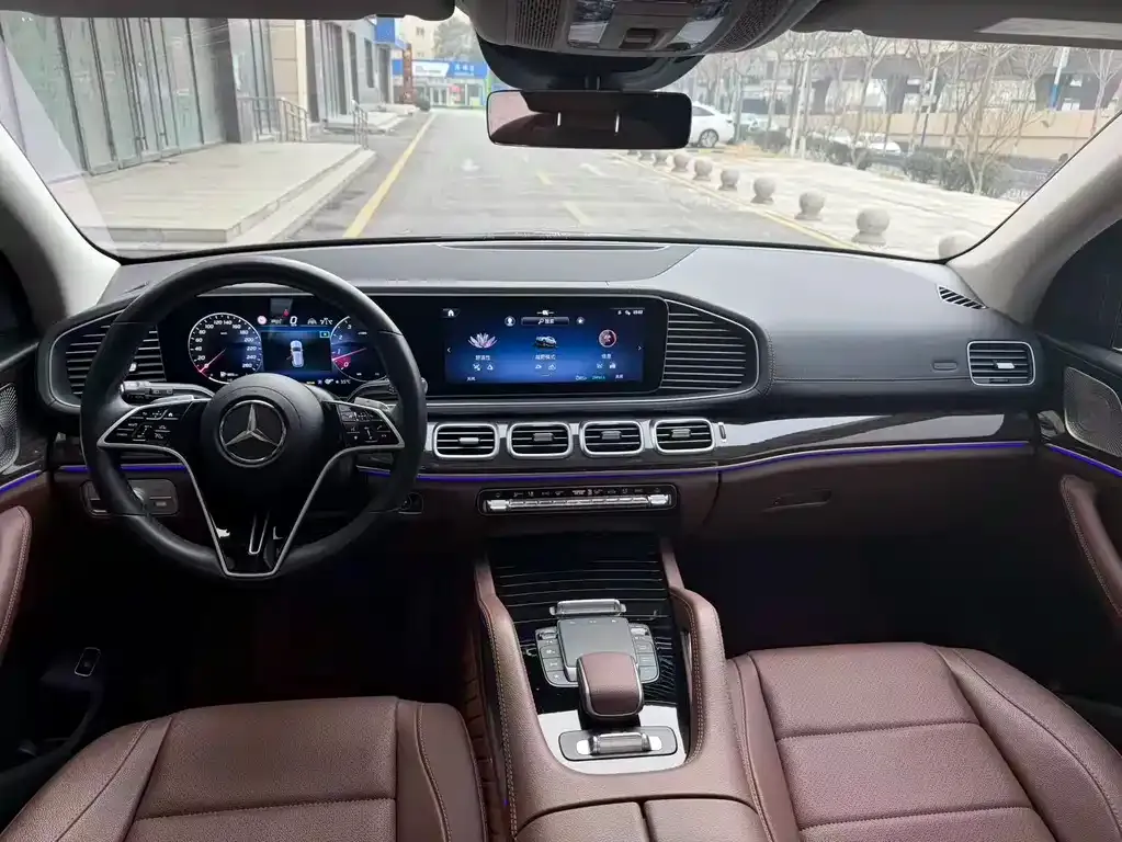 Mercedes-Benz GLE — фото 6
