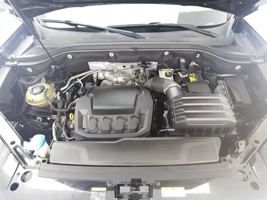 Volkswagen Teramont X 2023 из CN, фото 10