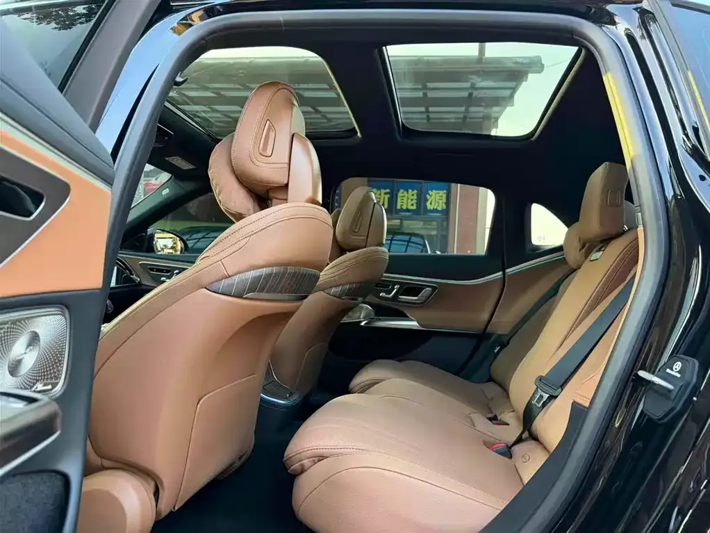 Mercedes-Benz E-Class 2024 из CN, фото 8