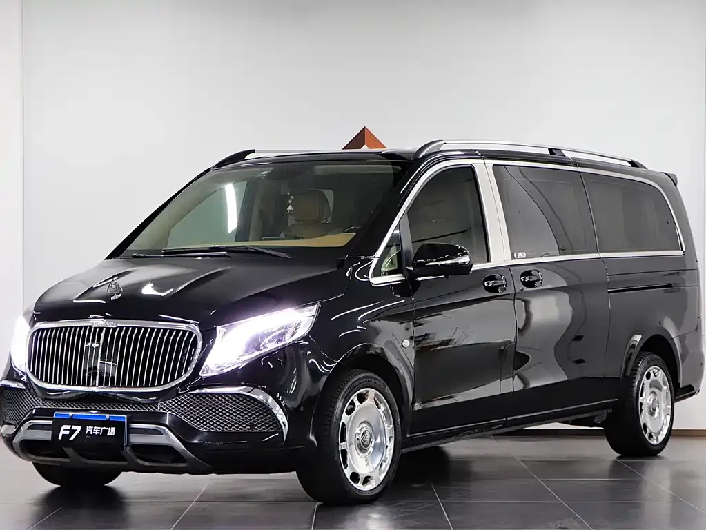 Mercedes-Benz Vito — фото 1
