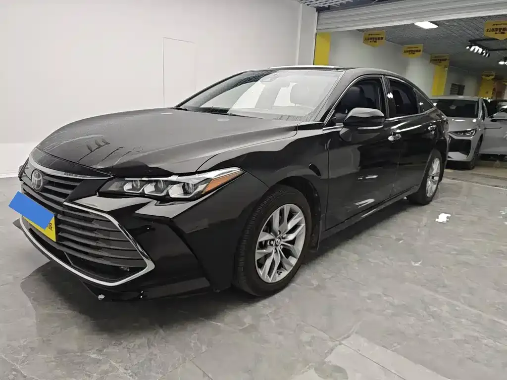 Toyota Avalon 2021 из CN, фото 1