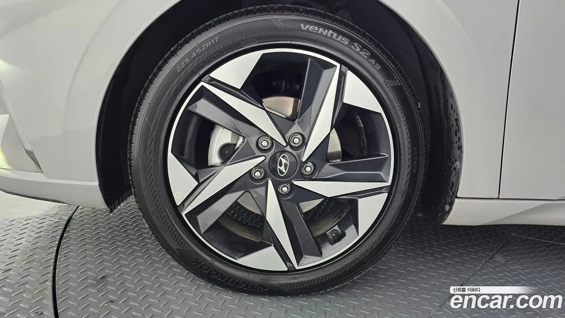 Hyundai AVANTE — фото 6
