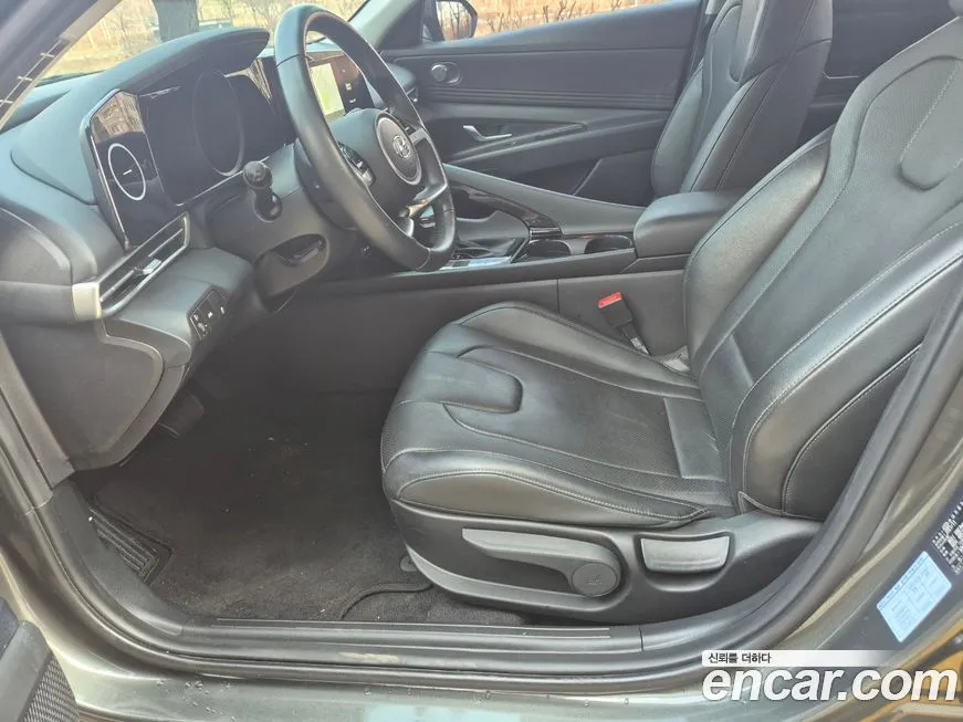 Hyundai AVANTE — фото 3