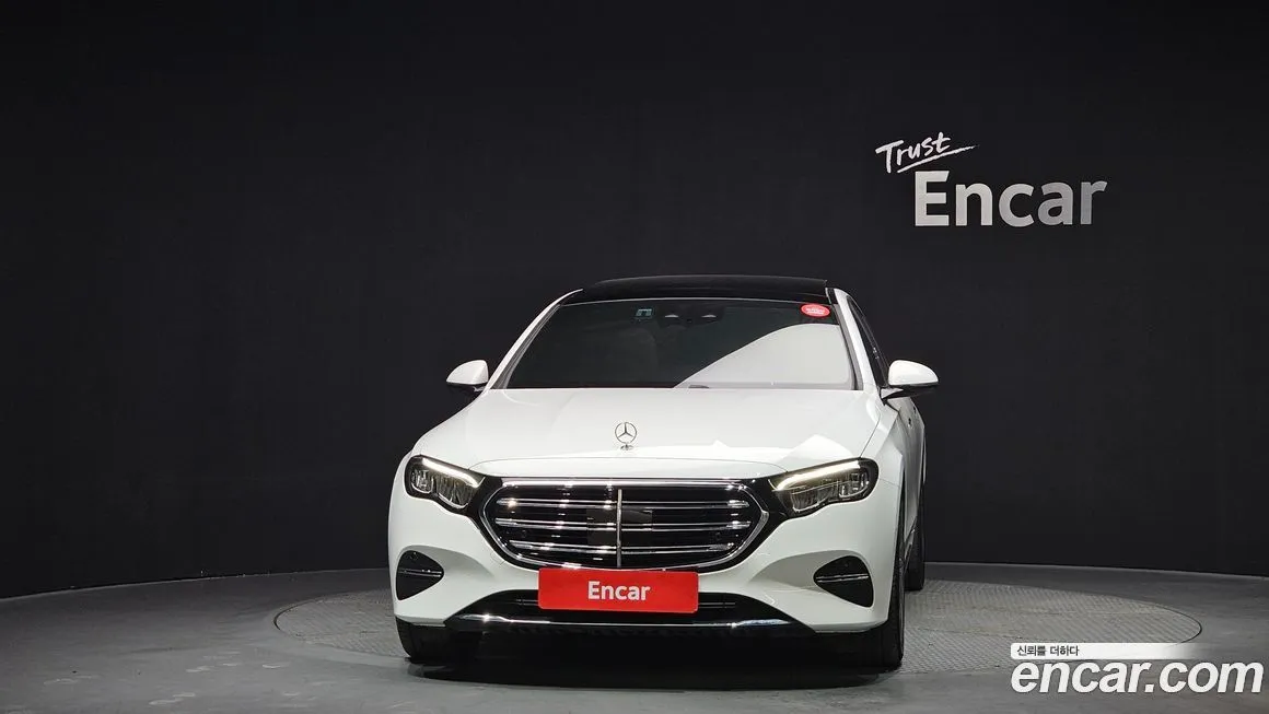 Mercedes-Benz E-Class 2024 из KR, фото 2