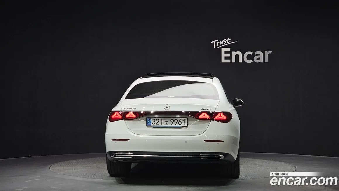 Mercedes-Benz E-Class 2024 из KR, фото 4