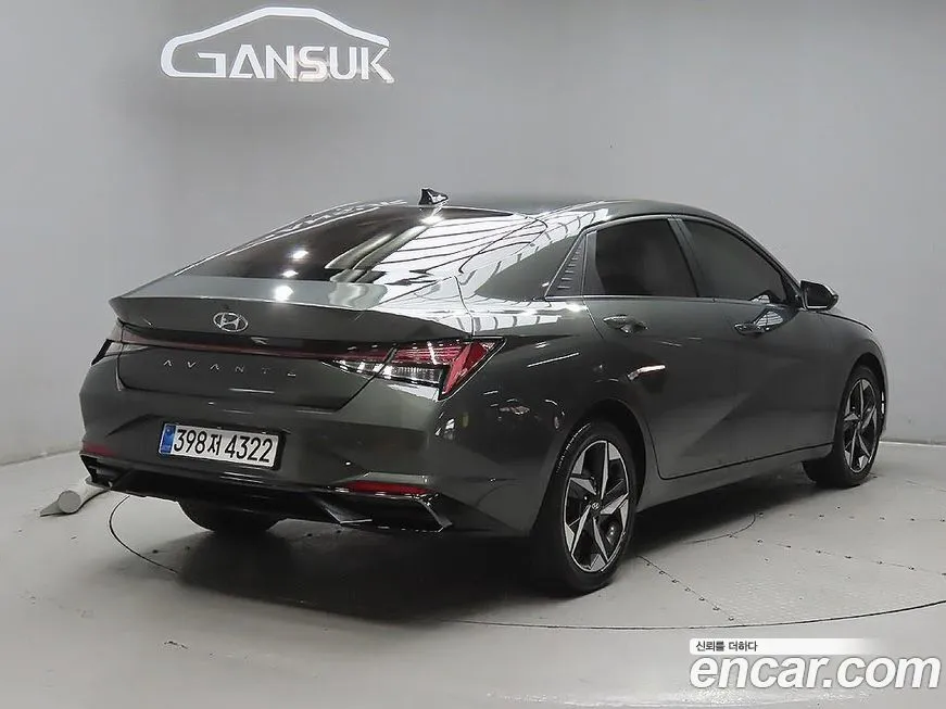 Hyundai AVANTE — фото 5