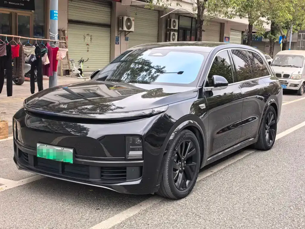 Li Auto Li L8