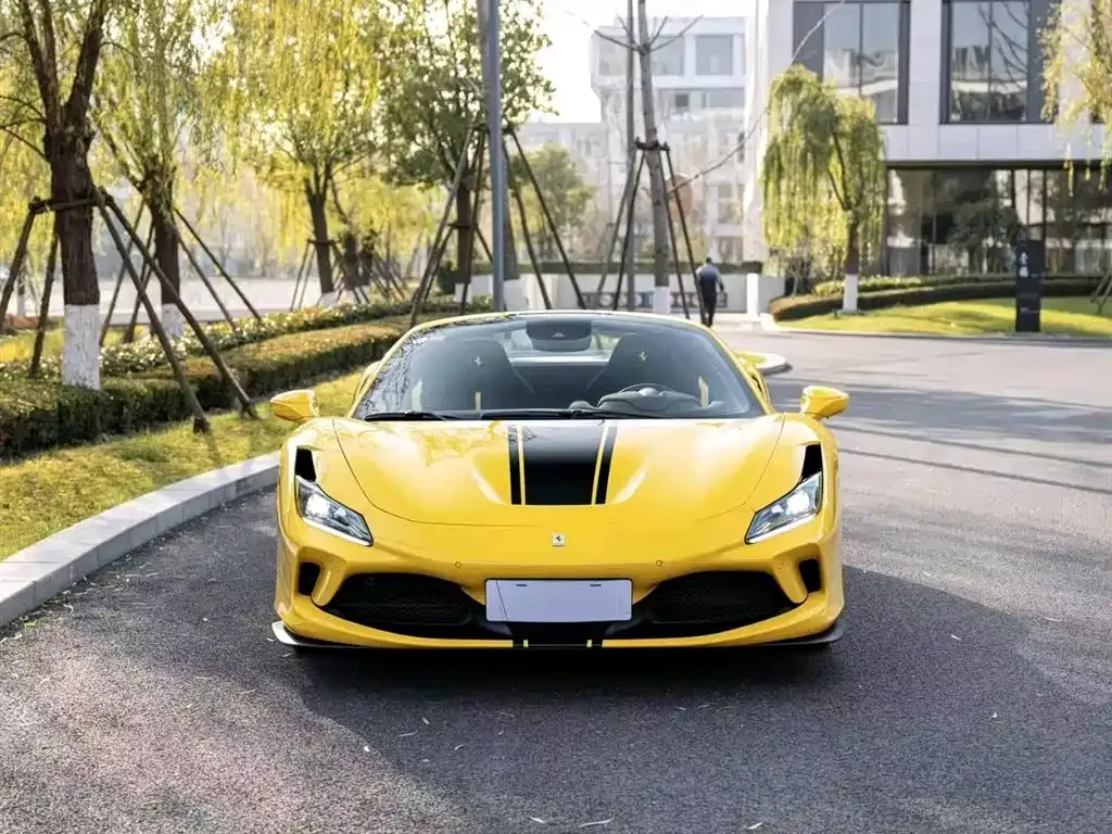 Ferrari F8 — фото 4
