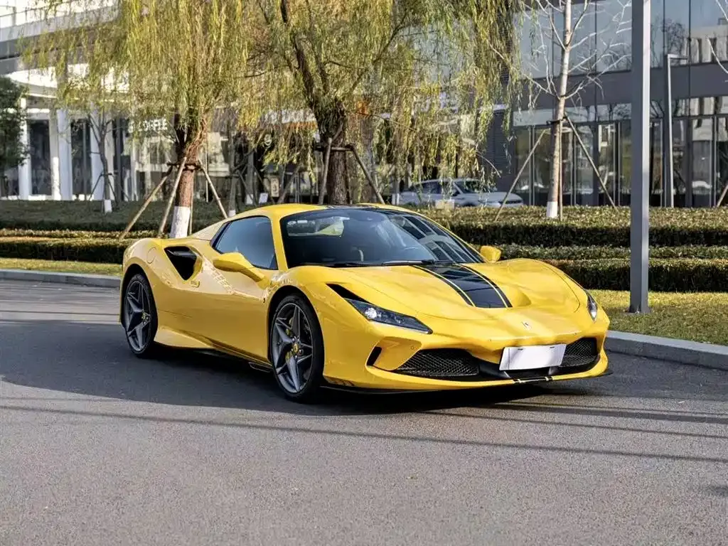 Ferrari F8 — фото 6