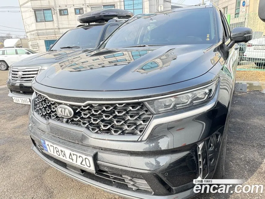 Kia Sorento — фото 10