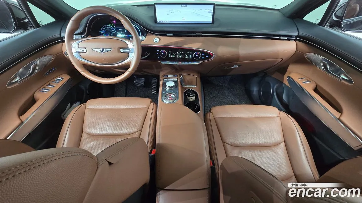 Genesis GV70 — фото 10