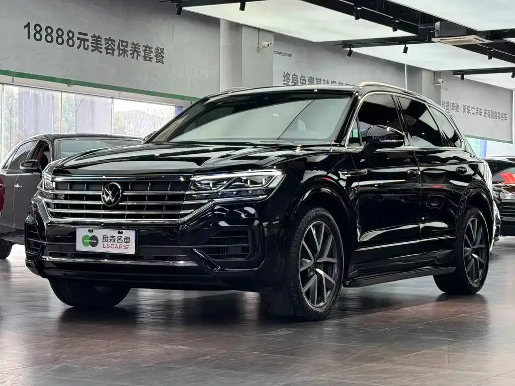 Volkswagen Touareg 2022 из CN, фото 1