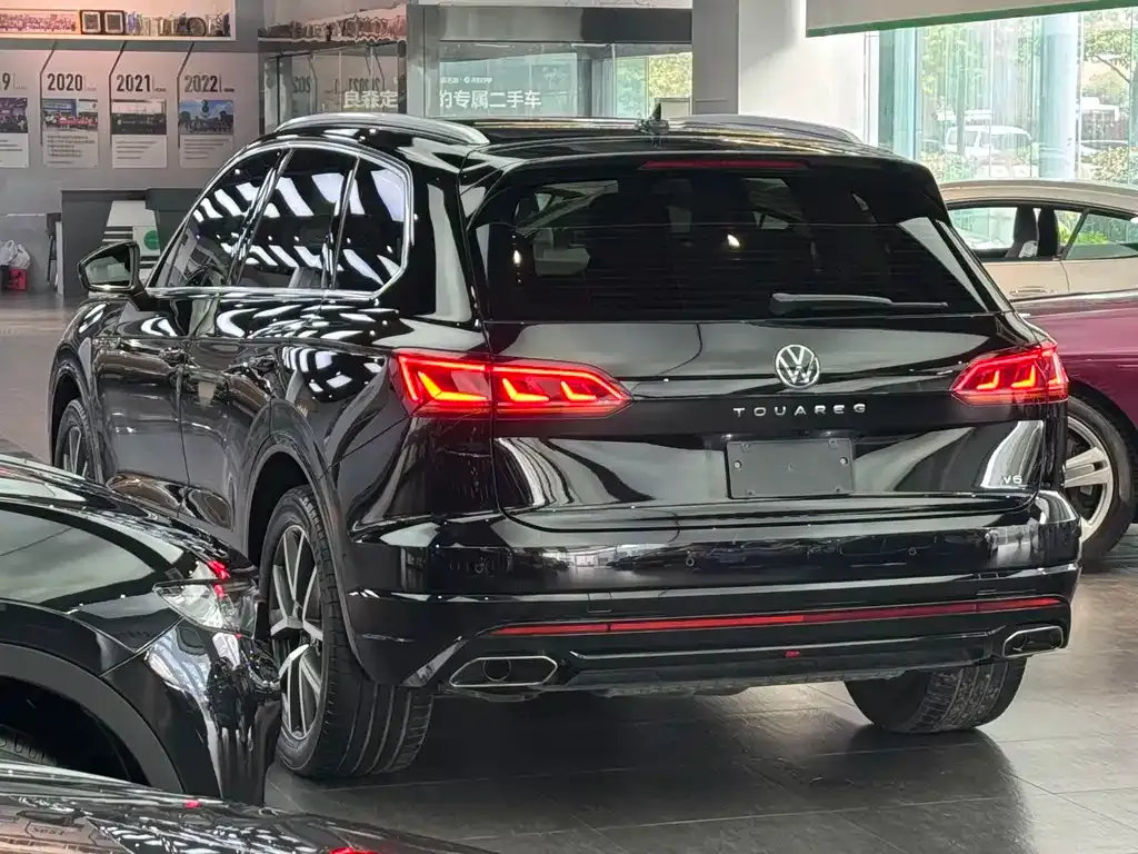 Volkswagen Touareg 2022 из CN, фото 9