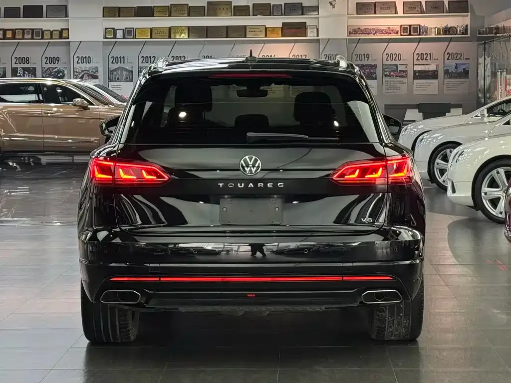 Volkswagen Touareg 2022 из CN, фото 3