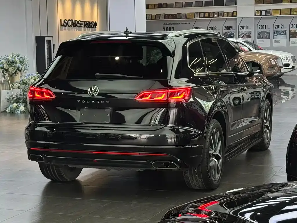 Volkswagen Touareg 2022 из CN, фото 7