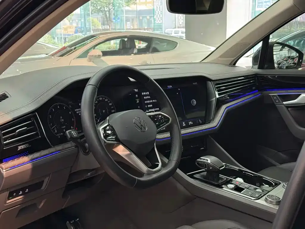 Volkswagen Touareg 2022 из CN, фото 5