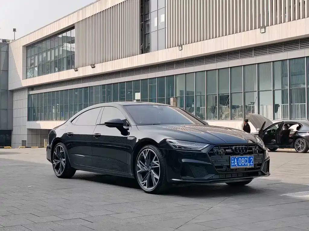 Audi A7L — фото 3