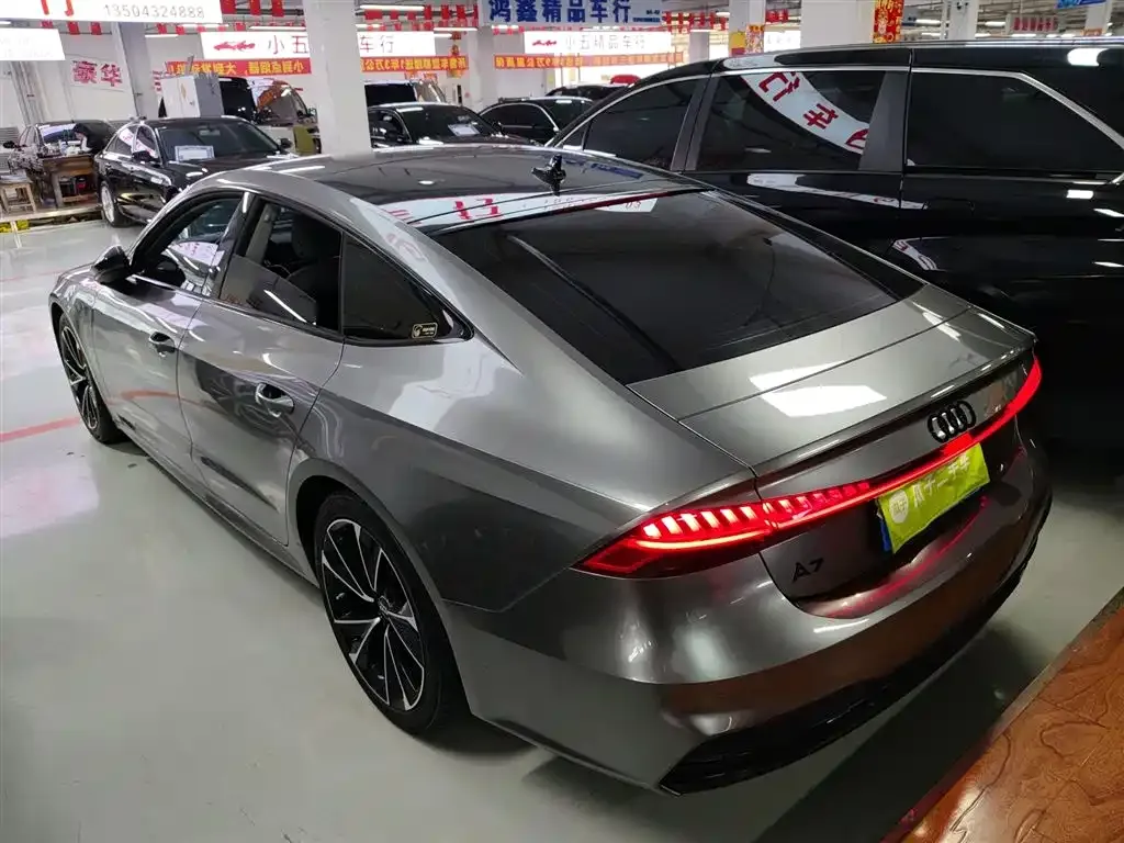 Audi A7 — фото 8