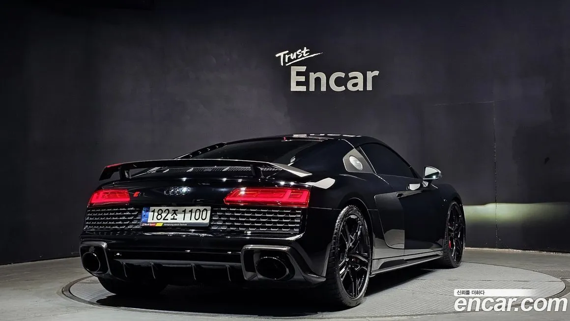 Audi R8 2021 из KR, фото 5