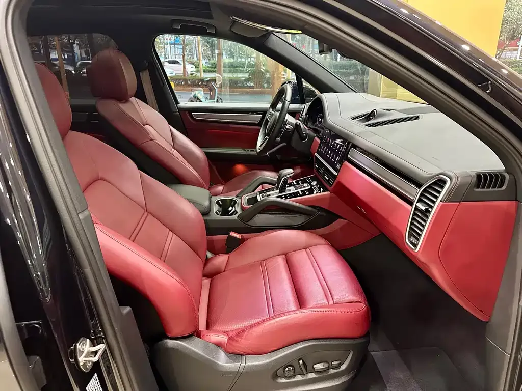 Porsche Cayenne 2023 из CN, фото 4