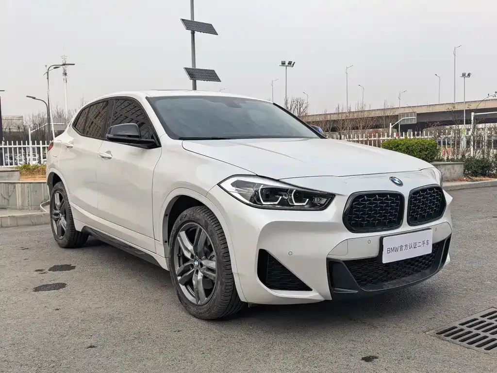 BMW X2 — фото 7