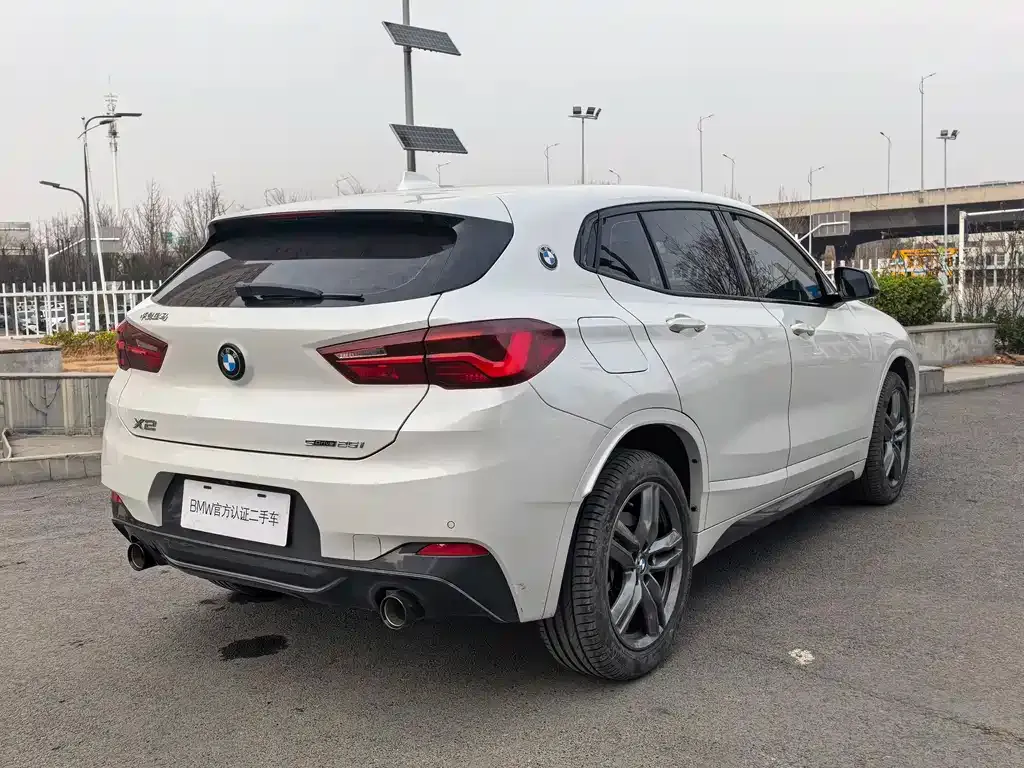 BMW X2 — фото 5