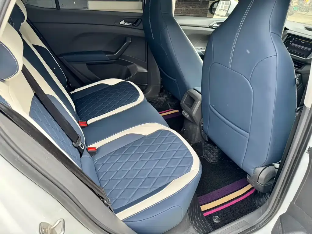 Volkswagen T-Cross — фото 2
