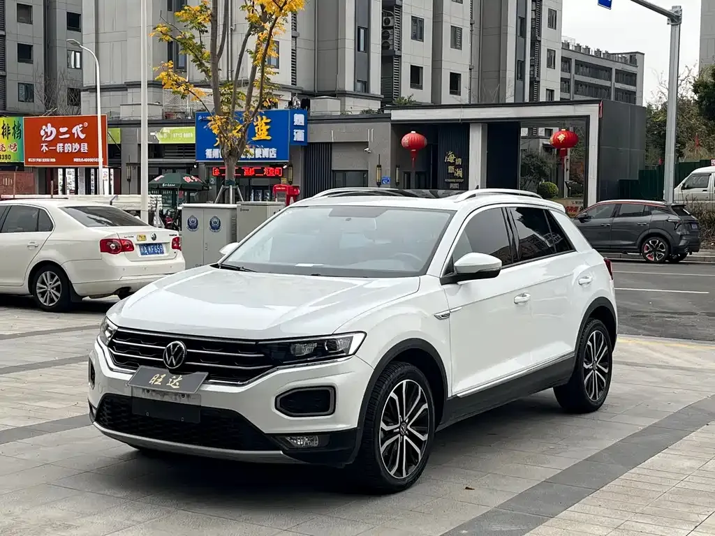 Volkswagen T-Roc 2022 из CN, фото 1