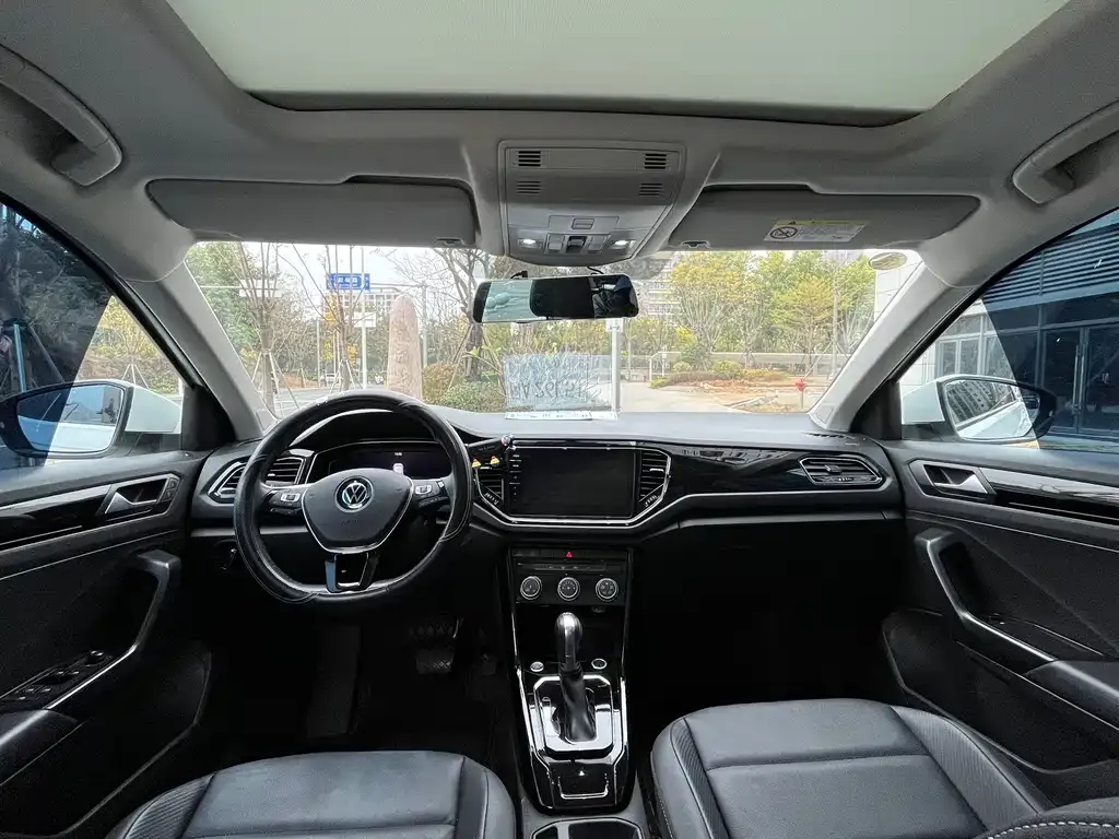 Volkswagen T-Roc 2022 из CN, фото 8