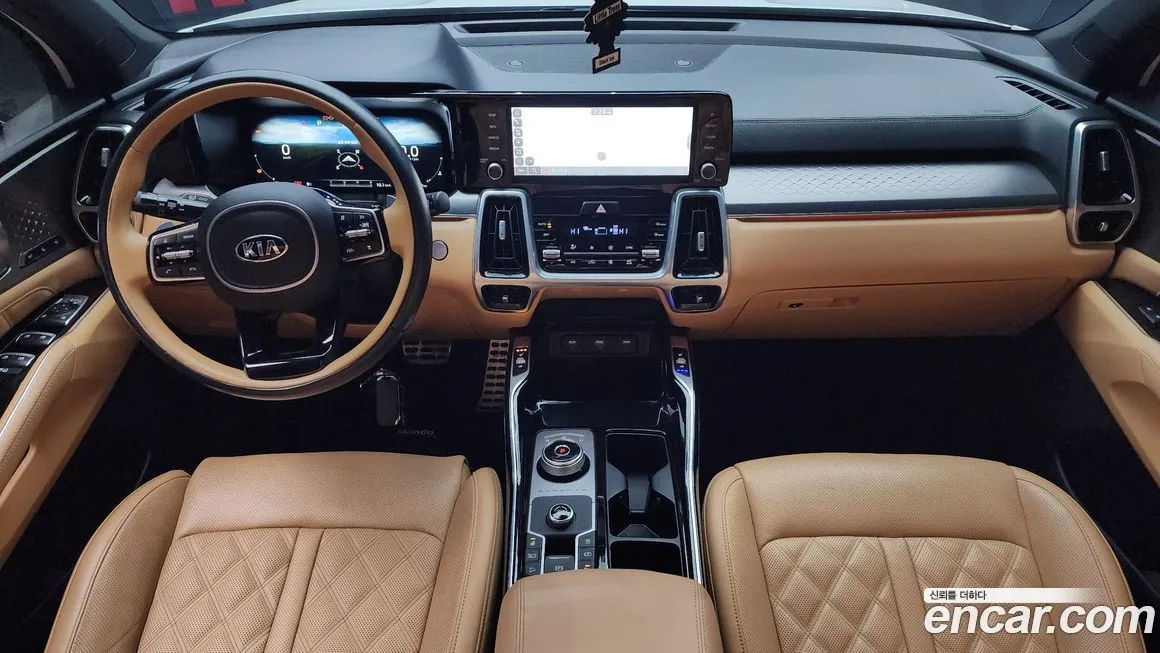 Kia Sorento — фото 6