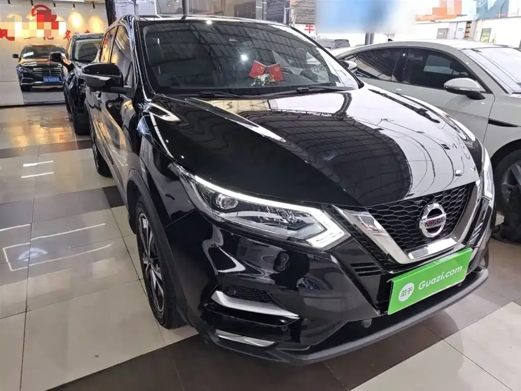 Nissan Qashqai 2021 из CN, фото 2