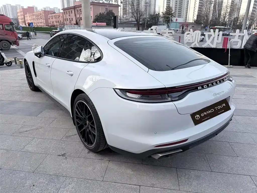 Porsche Panamera — фото 8