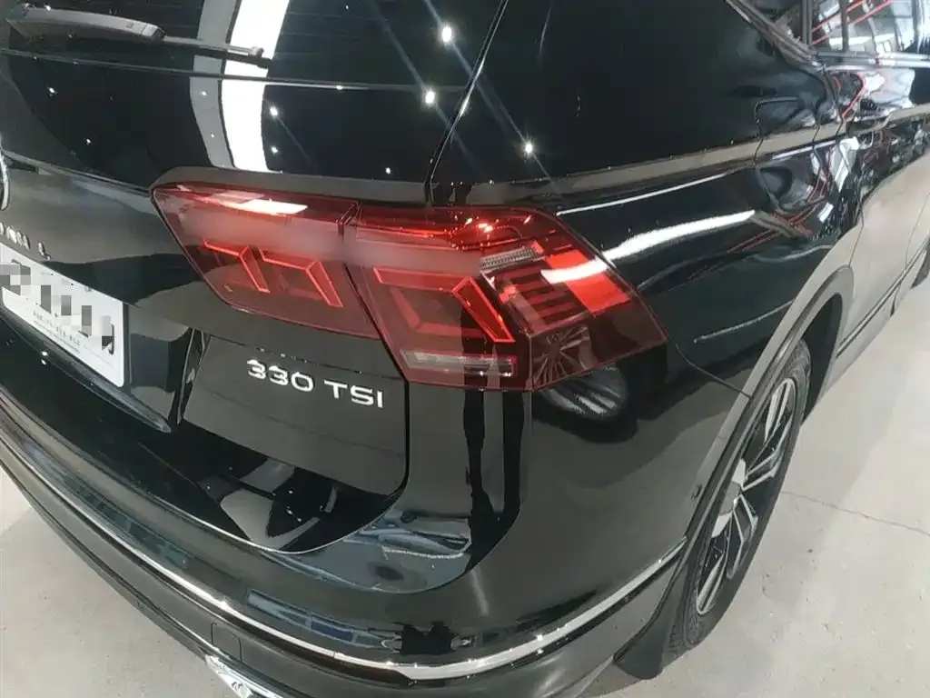 Volkswagen Tiguan L 2022 из CN, фото 8