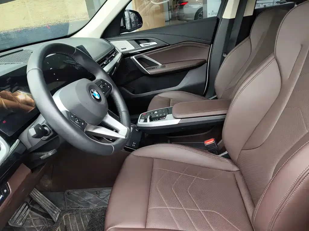 BMW X1 2024 из CN, фото 6