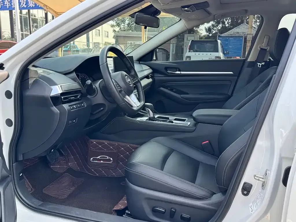 Nissan Teana 2023 из CN, фото 5