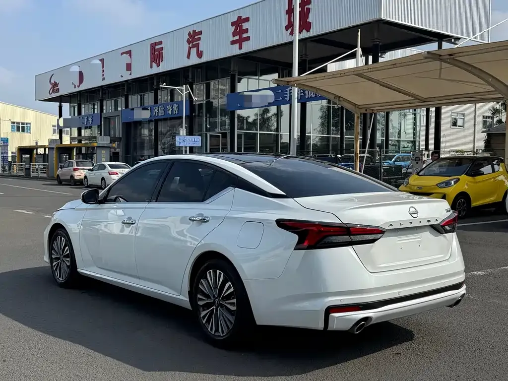 Nissan Teana 2023 из CN, фото 8