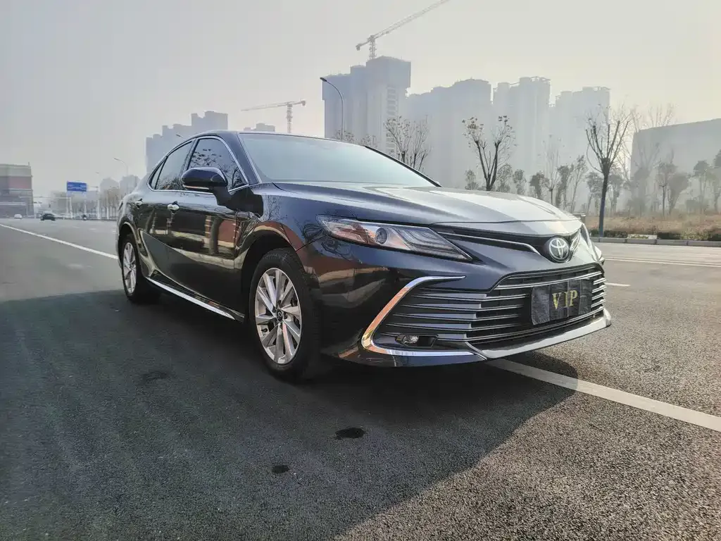 Toyota Camry 2023 из CN, фото 9