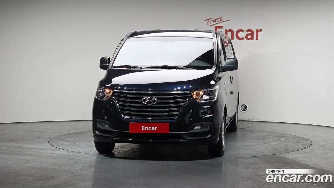 Hyundai Starex 2021 из KR, фото 2
