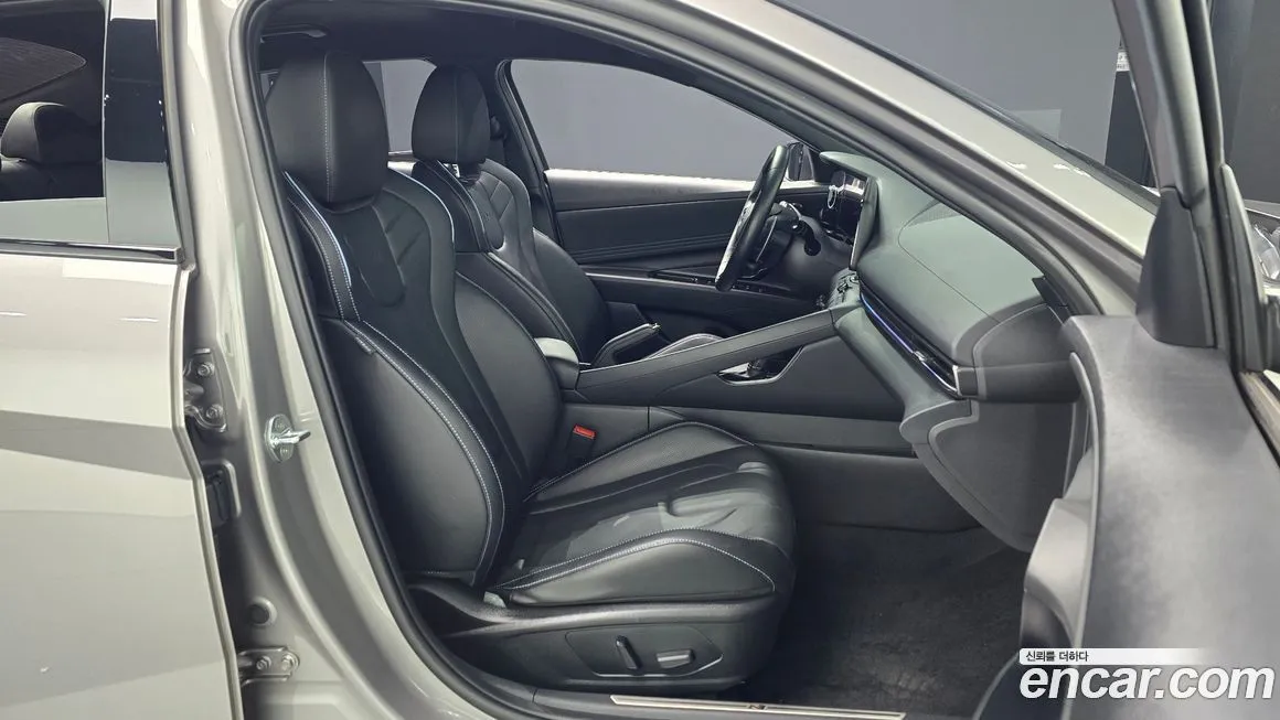 Hyundai AVANTE — фото 4