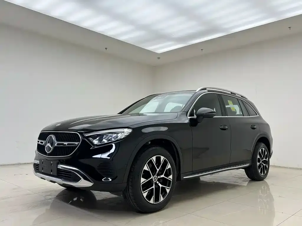 Mercedes-Benz GLC — фото 1