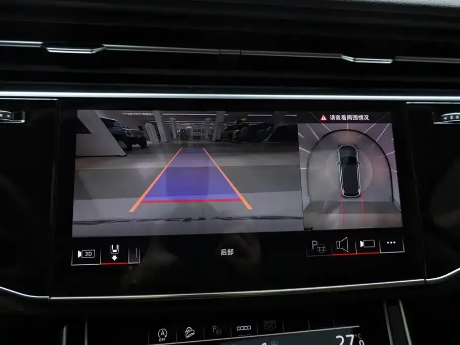 Audi Q7 2024 из CN, фото 5