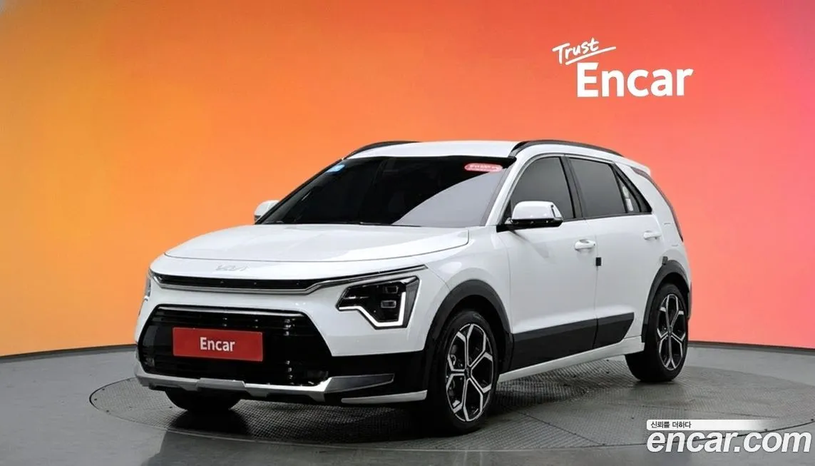 Kia Niro — фото 1