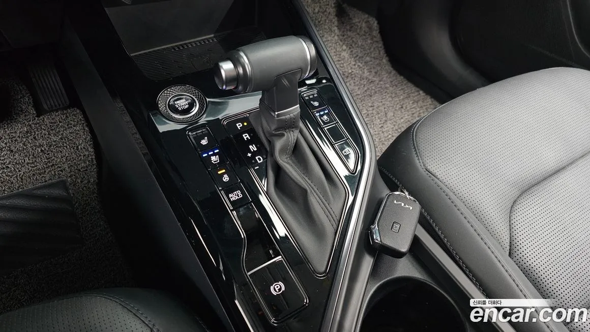 Kia Niro — фото 10