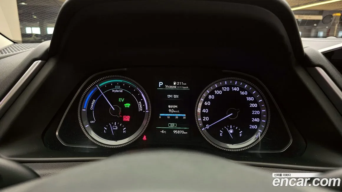 Hyundai Sonata 2022 из KR, фото 2
