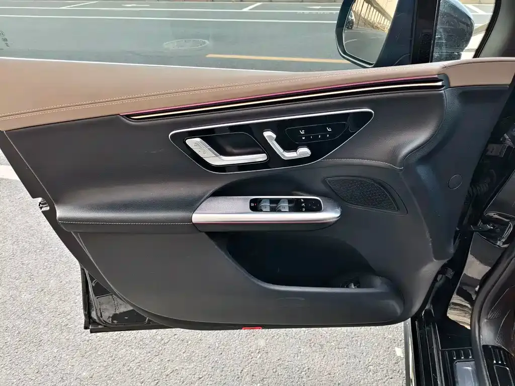 Mercedes-Benz EQE SUV 2024 из CN, фото 2