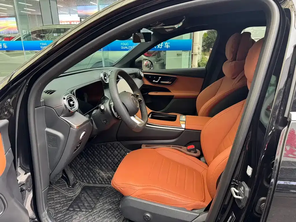 Mercedes-Benz GLC 2025 из CN, фото 2