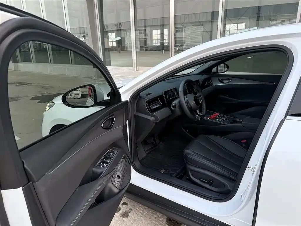 BYD Seal 06 — фото 3
